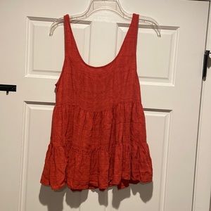 Red/orange tank